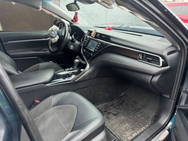 Синий Тойота Камри, объемом двигателя 2.5 л и пробегом 105 тыс. км за 9800 $, фото 5 на Automoto.ua