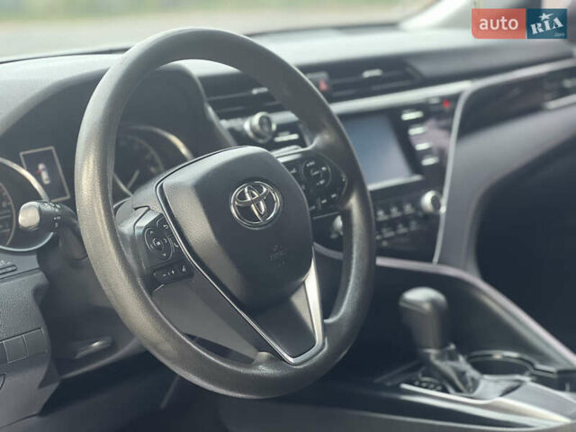 Синий Тойота Камри, объемом двигателя 2.49 л и пробегом 150 тыс. км за 18500 $, фото 26 на Automoto.ua