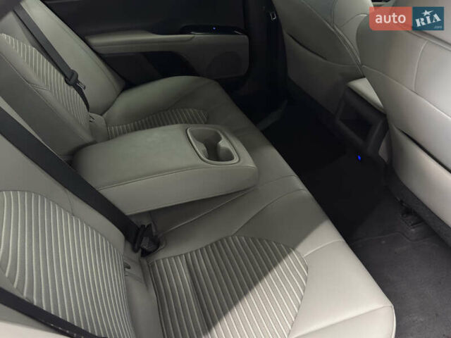 Синий Тойота Камри, объемом двигателя 2.49 л и пробегом 108 тыс. км за 18959 $, фото 22 на Automoto.ua