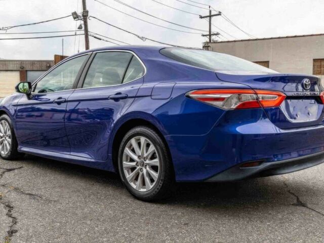 Синий Тойота Камри, объемом двигателя 2.5 л и пробегом 48 тыс. км за 11000 $, фото 3 на Automoto.ua