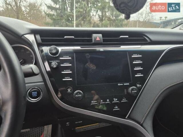 Синій Тойота Камрі, об'ємом двигуна 2.49 л та пробігом 96 тис. км за 19555 $, фото 20 на Automoto.ua