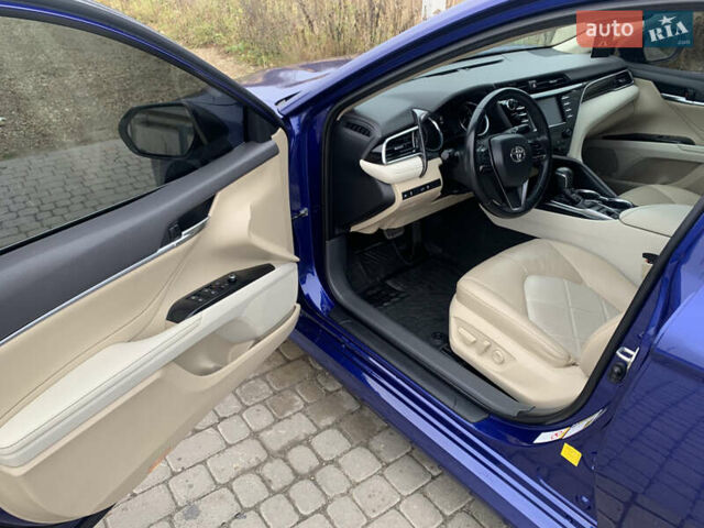 Синий Тойота Камри, объемом двигателя 2.49 л и пробегом 85 тыс. км за 25500 $, фото 8 на Automoto.ua