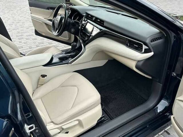 Синий Тойота Камри, объемом двигателя 2.5 л и пробегом 55 тыс. км за 17600 $, фото 11 на Automoto.ua