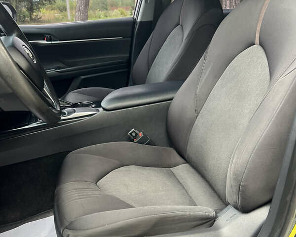 Синий Тойота Камри, объемом двигателя 2.49 л и пробегом 150 тыс. км за 18500 $, фото 27 на Automoto.ua