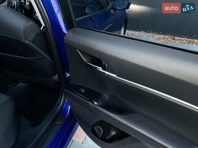 Синий Тойота Камри, объемом двигателя 2.49 л и пробегом 84 тыс. км за 18999 $, фото 18 на Automoto.ua