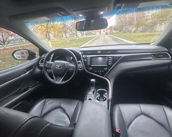 Синій Тойота Камрі, об'ємом двигуна 2.49 л та пробігом 140 тис. км за 19000 $, фото 7 на Automoto.ua