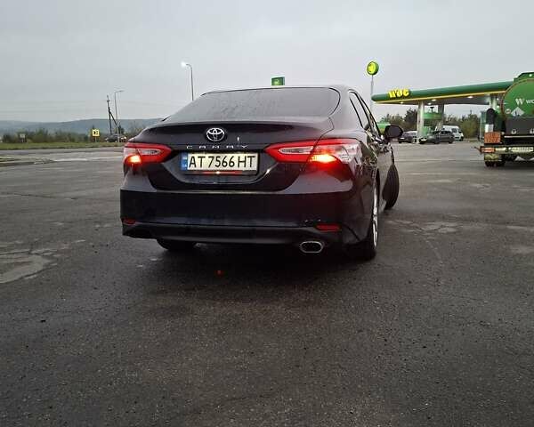 Синий Тойота Камри, объемом двигателя 2.49 л и пробегом 182 тыс. км за 21500 $, фото 4 на Automoto.ua