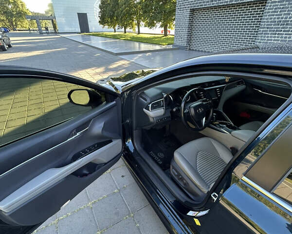 Синий Тойота Камри, объемом двигателя 2.49 л и пробегом 86 тыс. км за 21000 $, фото 11 на Automoto.ua