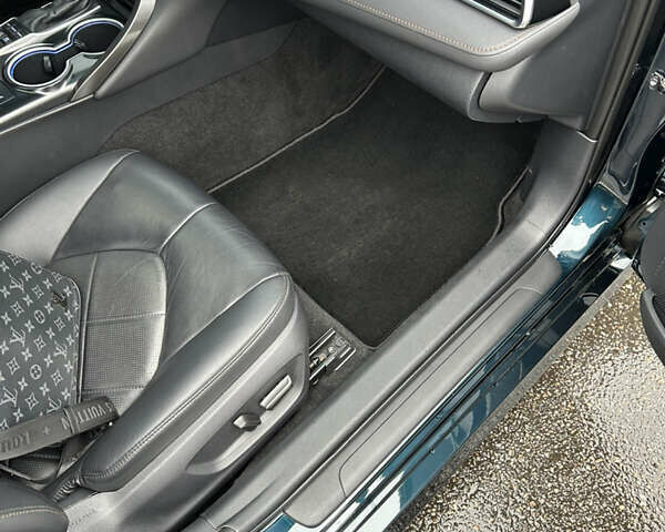 Синий Тойота Камри, объемом двигателя 2.49 л и пробегом 145 тыс. км за 26500 $, фото 8 на Automoto.ua