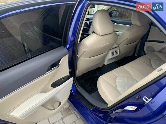 Синий Тойота Камри, объемом двигателя 2.49 л и пробегом 85 тыс. км за 25500 $, фото 6 на Automoto.ua