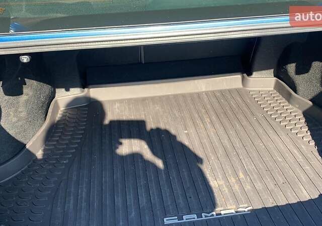 Синій Тойота Камрі, об'ємом двигуна 3.46 л та пробігом 13 тис. км за 31700 $, фото 7 на Automoto.ua