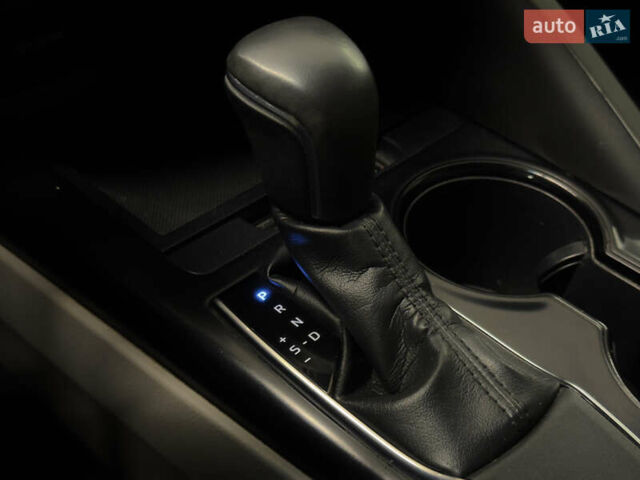 Синий Тойота Камри, объемом двигателя 2.49 л и пробегом 108 тыс. км за 18959 $, фото 33 на Automoto.ua