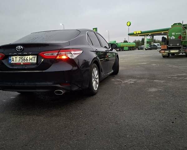 Синий Тойота Камри, объемом двигателя 2.49 л и пробегом 182 тыс. км за 21500 $, фото 1 на Automoto.ua