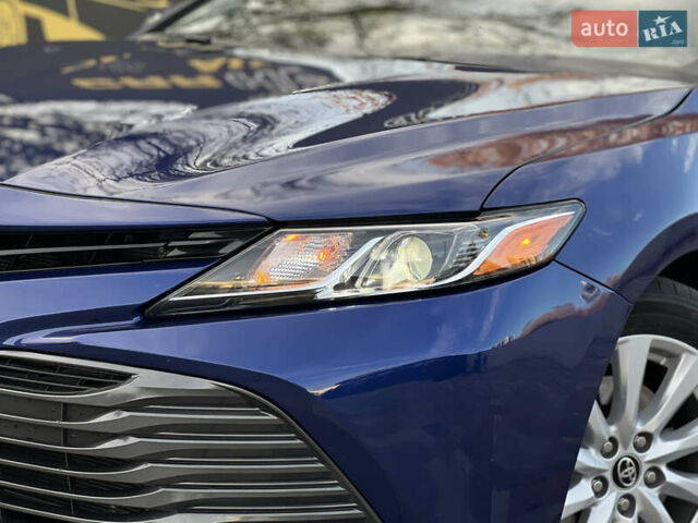 Синий Тойота Камри, объемом двигателя 2.49 л и пробегом 84 тыс. км за 18999 $, фото 7 на Automoto.ua