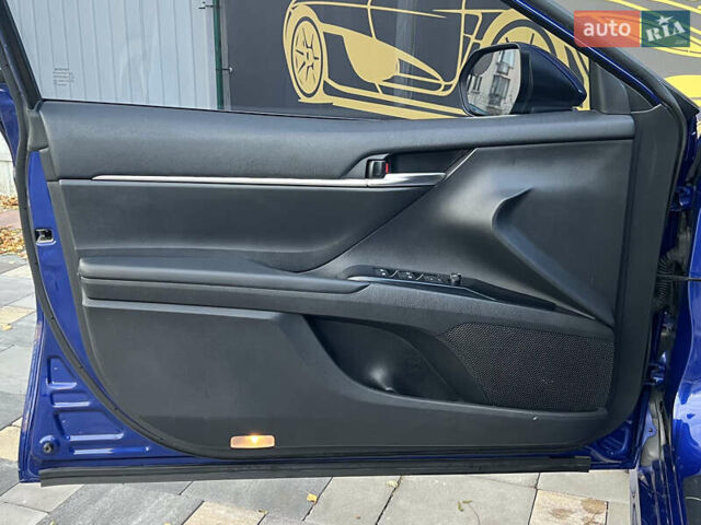 Синий Тойота Камри, объемом двигателя 2.49 л и пробегом 84 тыс. км за 18999 $, фото 9 на Automoto.ua