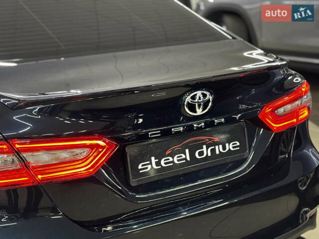 Синій Тойота Камрі, об'ємом двигуна 2.49 л та пробігом 81 тис. км за 20999 $, фото 8 на Automoto.ua