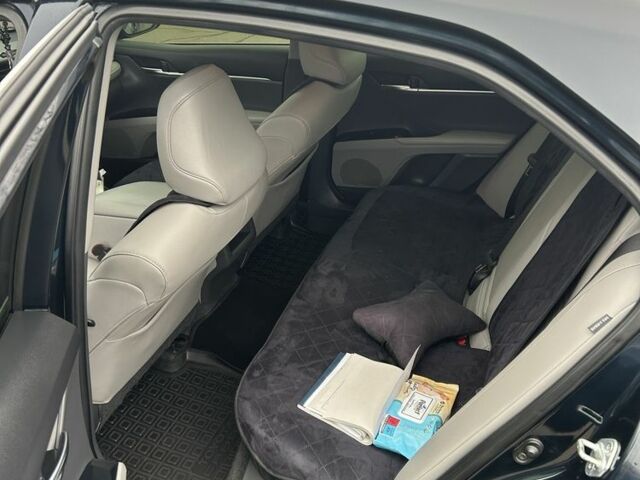 Синий Тойота Камри, объемом двигателя 2.5 л и пробегом 90 тыс. км за 20000 $, фото 1 на Automoto.ua