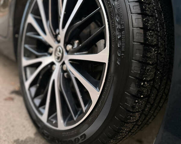 Синій Тойота Камрі, об'ємом двигуна 2.49 л та пробігом 100 тис. км за 19000 $, фото 32 на Automoto.ua