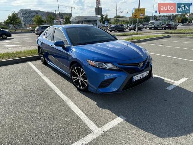 Синій Тойота Камрі, об'ємом двигуна 2.49 л та пробігом 138 тис. км за 23000 $, фото 9 на Automoto.ua
