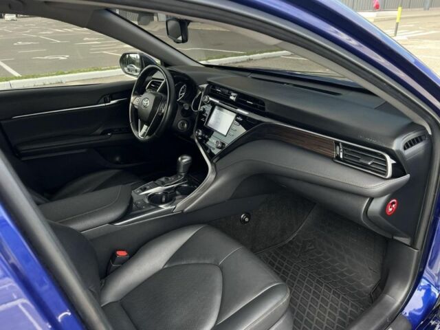 Синий Тойота Камри, объемом двигателя 2.5 л и пробегом 160 тыс. км за 17000 $, фото 4 на Automoto.ua