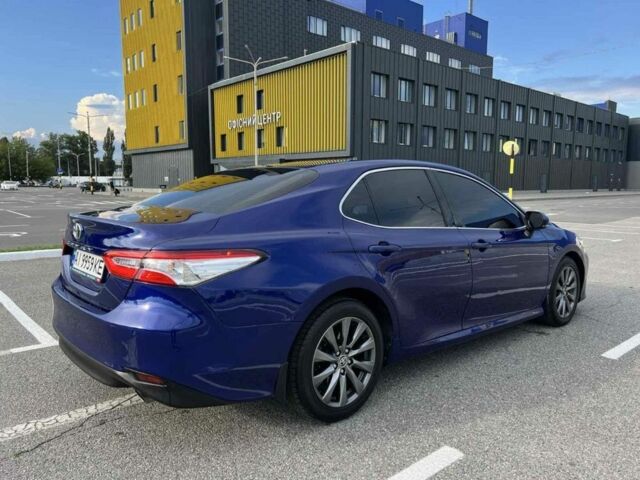 Синий Тойота Камри, объемом двигателя 2.5 л и пробегом 160 тыс. км за 17000 $, фото 2 на Automoto.ua