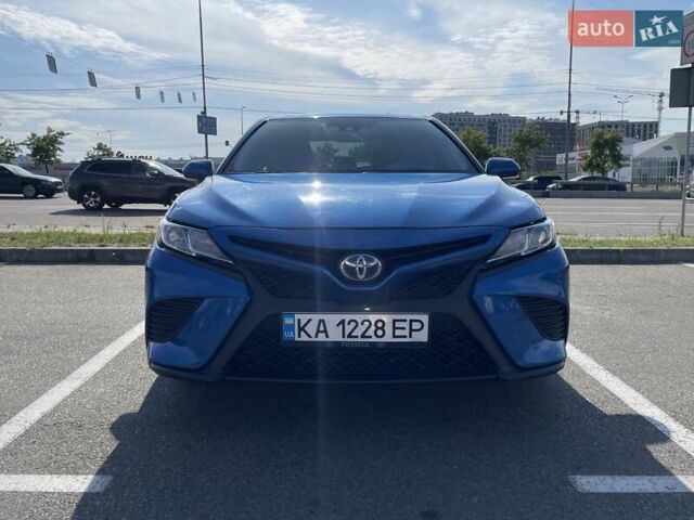 Синій Тойота Камрі, об'ємом двигуна 2.49 л та пробігом 138 тис. км за 23000 $, фото 1 на Automoto.ua
