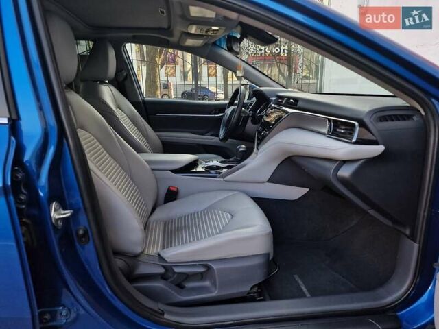 Синій Тойота Камрі, об'ємом двигуна 2.49 л та пробігом 104 тис. км за 24990 $, фото 41 на Automoto.ua
