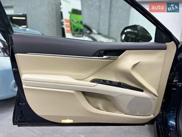 Синий Тойота Камри, объемом двигателя 2.49 л и пробегом 44 тыс. км за 21499 $, фото 14 на Automoto.ua