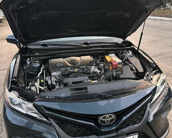 Синій Тойота Камрі, об'ємом двигуна 2.49 л та пробігом 100 тис. км за 19000 $, фото 26 на Automoto.ua