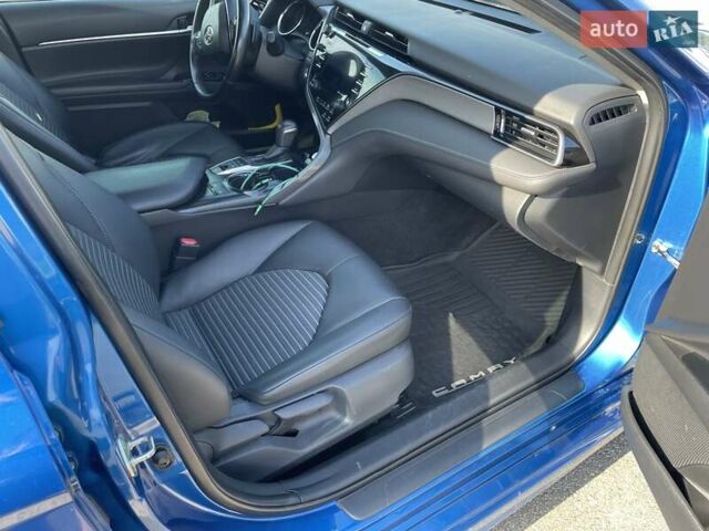 Синій Тойота Камрі, об'ємом двигуна 2.49 л та пробігом 138 тис. км за 23000 $, фото 18 на Automoto.ua