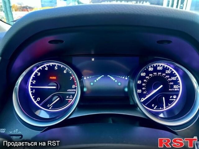 Тойота Камри 2020 в Киеве на Automoto.ua Синий Тойота Камри, объемом двигателя 2.5 л и пробегом 140 тыс. км за 22700 $, фото 10 на Automoto.ua