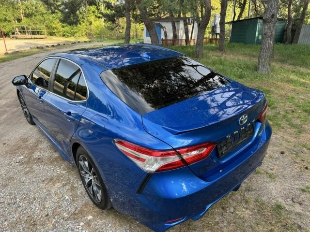 Синій Тойота Камрі, об'ємом двигуна 2.5 л та пробігом 40 тис. км за 19148 $, фото 1 на Automoto.ua