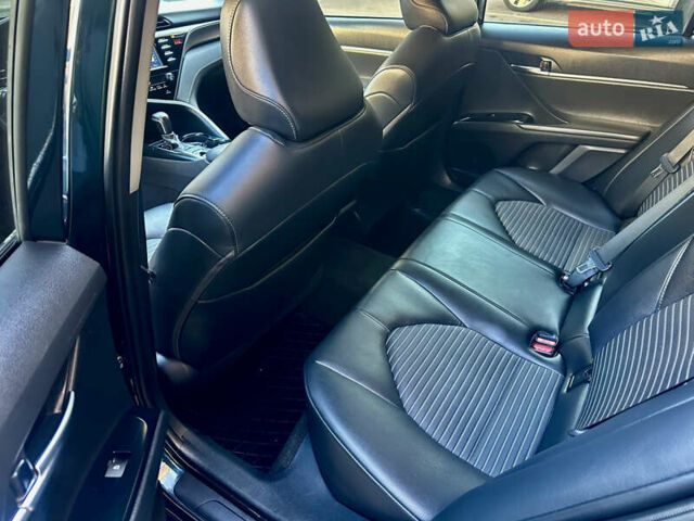 Тойота Камри 2020 в Киеве на Automoto.ua Синий Тойота Камри, объемом двигателя 2.5 л и пробегом 140 тыс. км за 22700 $, фото 7 на Automoto.ua