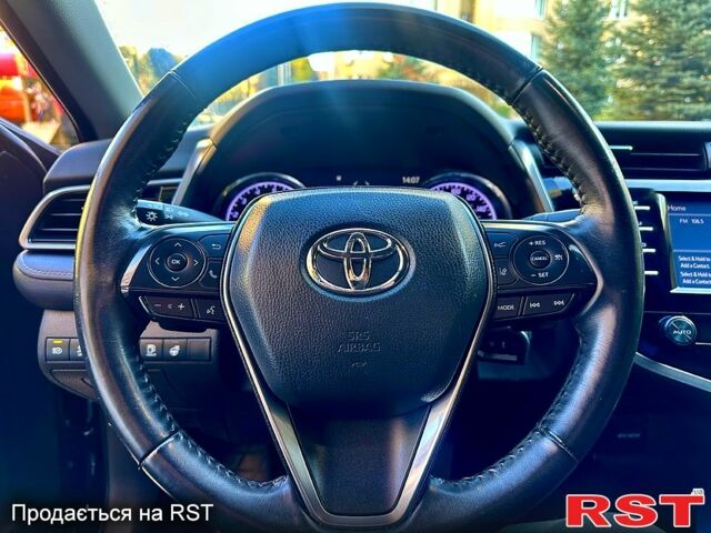 Тойота Камри 2020 в Киеве на Automoto.ua Синий Тойота Камри, объемом двигателя 2.5 л и пробегом 140 тыс. км за 22700 $, фото 7 на Automoto.ua