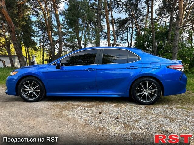 Синий Тойота Камри, объемом двигателя 2.5 л и пробегом 40 тыс. км за 19940 $, фото 4 на Automoto.ua