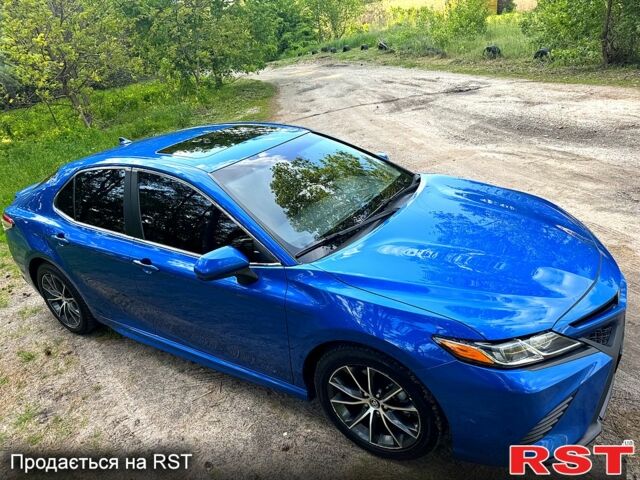 Синий Тойота Камри, объемом двигателя 2.5 л и пробегом 40 тыс. км за 19940 $, фото 1 на Automoto.ua