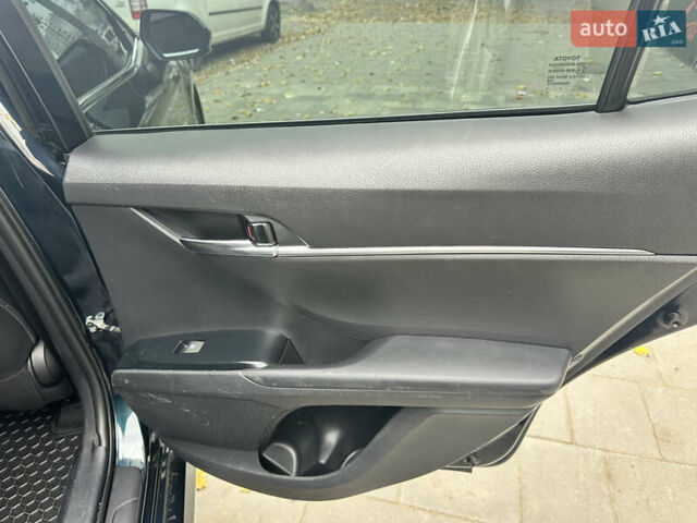 Синий Тойота Камри, объемом двигателя 2.49 л и пробегом 198 тыс. км за 19700 $, фото 35 на Automoto.ua