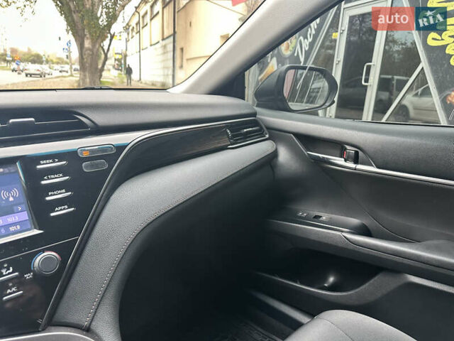 Синий Тойота Камри, объемом двигателя 2.49 л и пробегом 198 тыс. км за 19700 $, фото 30 на Automoto.ua