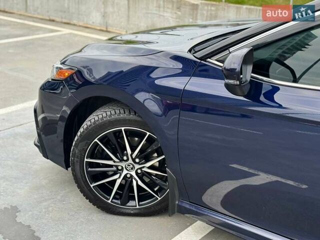 Синий Тойота Камри, объемом двигателя 2.49 л и пробегом 88 тыс. км за 22000 $, фото 12 на Automoto.ua