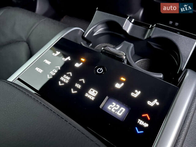 Синій Тойота Камрі, об'ємом двигуна 2.49 л та пробігом 75 тис. км за 33000 $, фото 37 на Automoto.ua