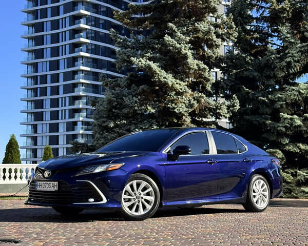 Тойота Камри 2021 в Одессе на Automoto.ua Синий Тойота Камри, объемом двигателя 2.49 л и пробегом 76 тыс. км за 21000 $, фото 7 на Automoto.ua