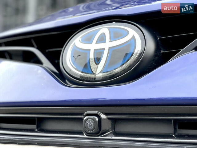 Синій Тойота Камрі, об'ємом двигуна 2.49 л та пробігом 75 тис. км за 33000 $, фото 1 на Automoto.ua