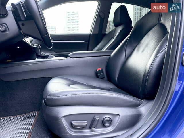 Синій Тойота Камрі, об'ємом двигуна 2.49 л та пробігом 75 тис. км за 33000 $, фото 27 на Automoto.ua