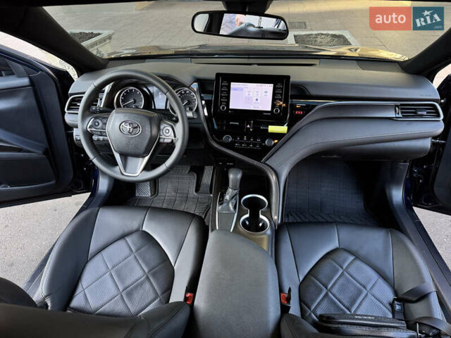 Тойота Камри 2021 в Одессе на Automoto.ua Синий Тойота Камри, объемом двигателя 2.49 л и пробегом 76 тыс. км за 21000 $, фото 44 на Automoto.ua