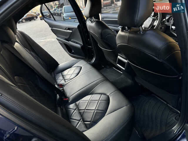 Тойота Камри 2021 в Одессе на Automoto.ua Синий Тойота Камри, объемом двигателя 2.49 л и пробегом 76 тыс. км за 21000 $, фото 48 на Automoto.ua