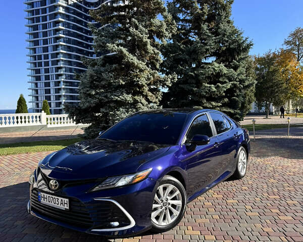 Тойота Камри 2021 в Одессе на Automoto.ua Синий Тойота Камри, объемом двигателя 2.49 л и пробегом 76 тыс. км за 21000 $, фото 3 на Automoto.ua