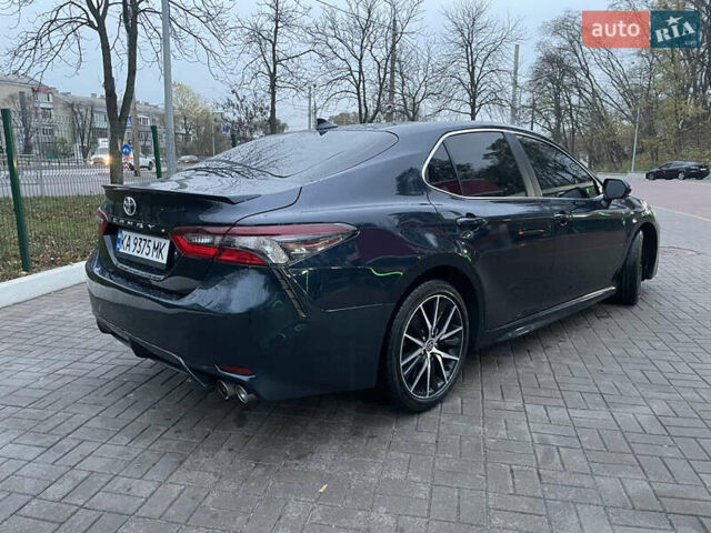 Синий Тойота Камри, объемом двигателя 2.49 л и пробегом 52 тыс. км за 23700 $, фото 7 на Automoto.ua