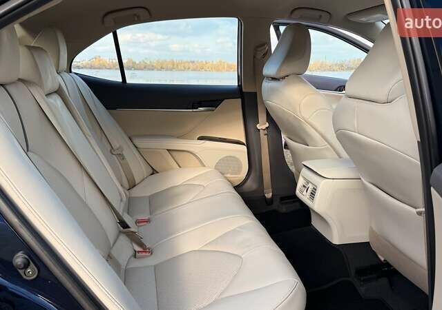 Синій Тойота Камрі, об'ємом двигуна 2.49 л та пробігом 12 тис. км за 30500 $, фото 20 на Automoto.ua