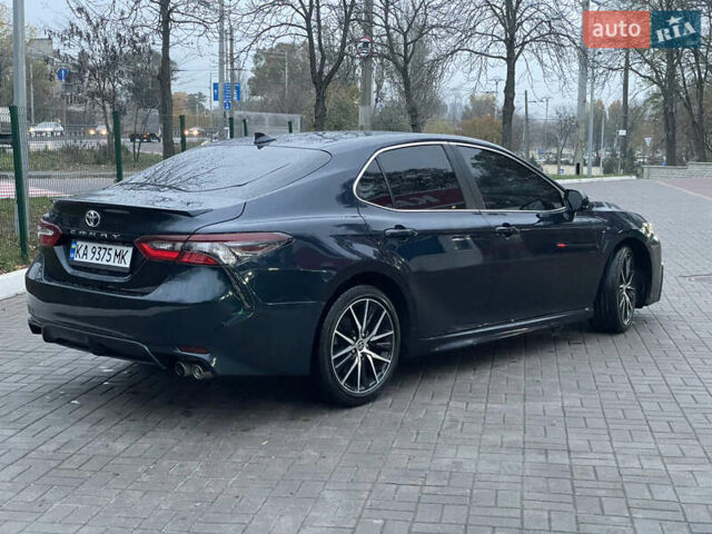 Синий Тойота Камри, объемом двигателя 2.49 л и пробегом 52 тыс. км за 23700 $, фото 8 на Automoto.ua