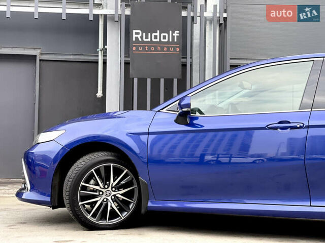 Синій Тойота Камрі, об'ємом двигуна 2.49 л та пробігом 75 тис. км за 33000 $, фото 12 на Automoto.ua